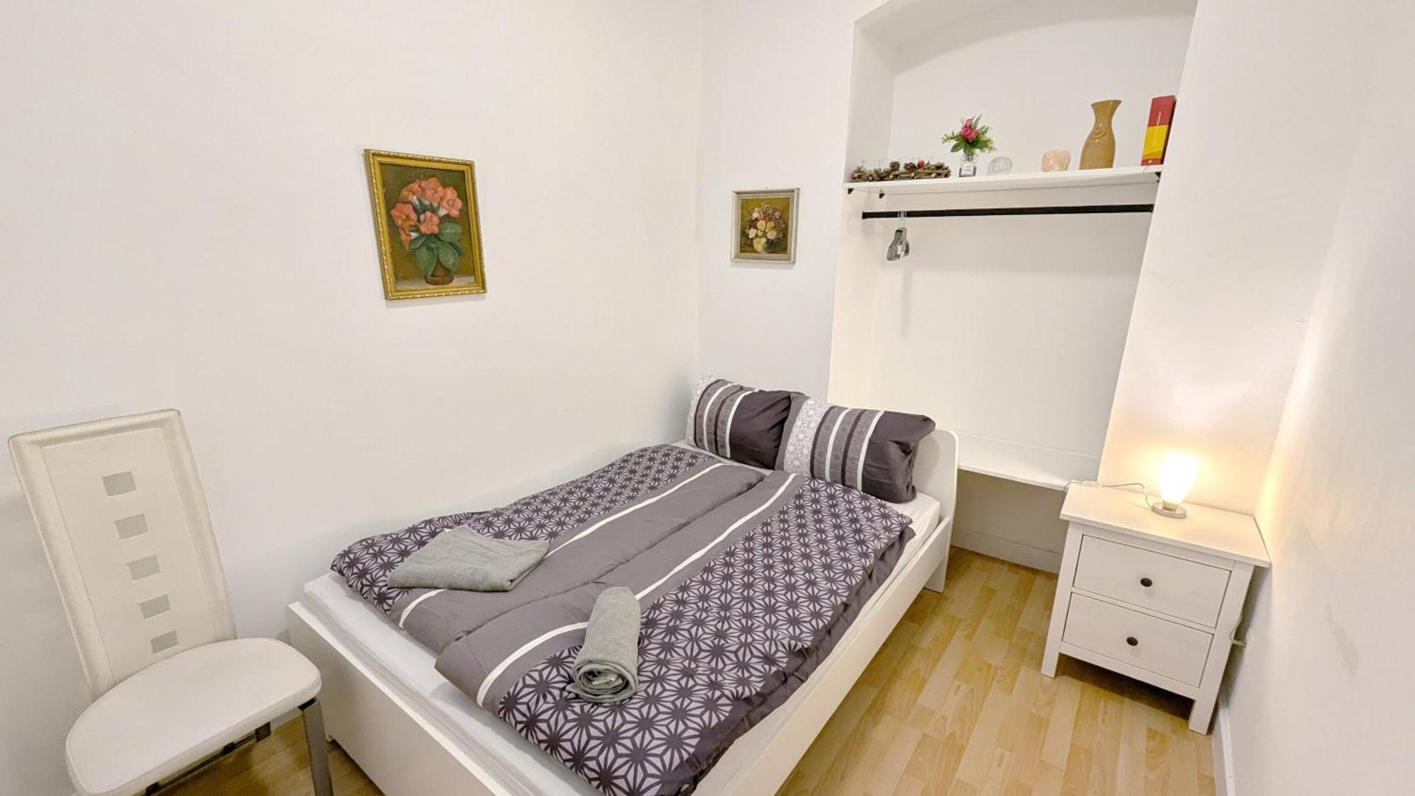 Privatunterkunft Cozy In Stadthalle Area Wien