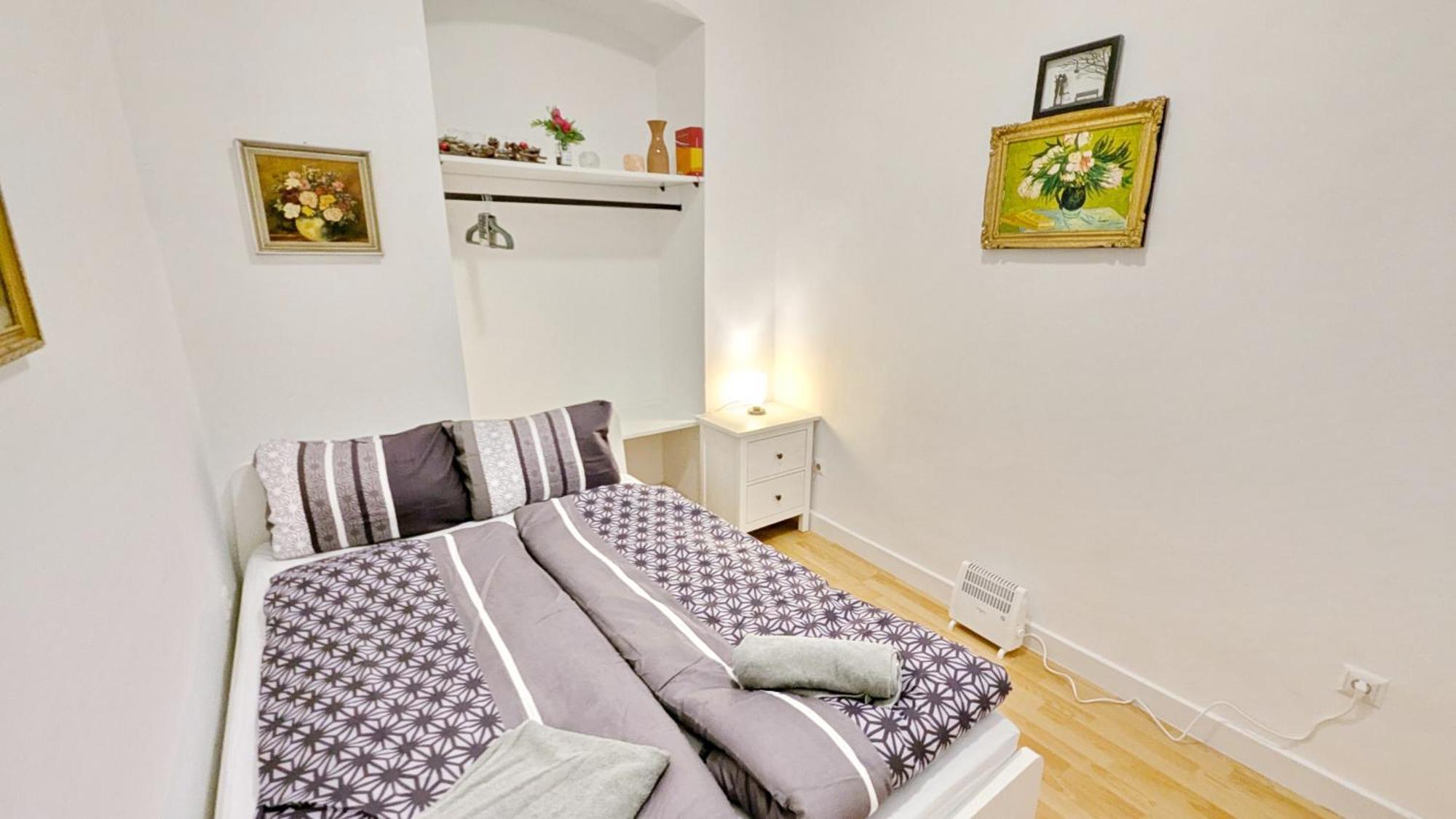 Privatunterkunft Cozy In Stadthalle Area *