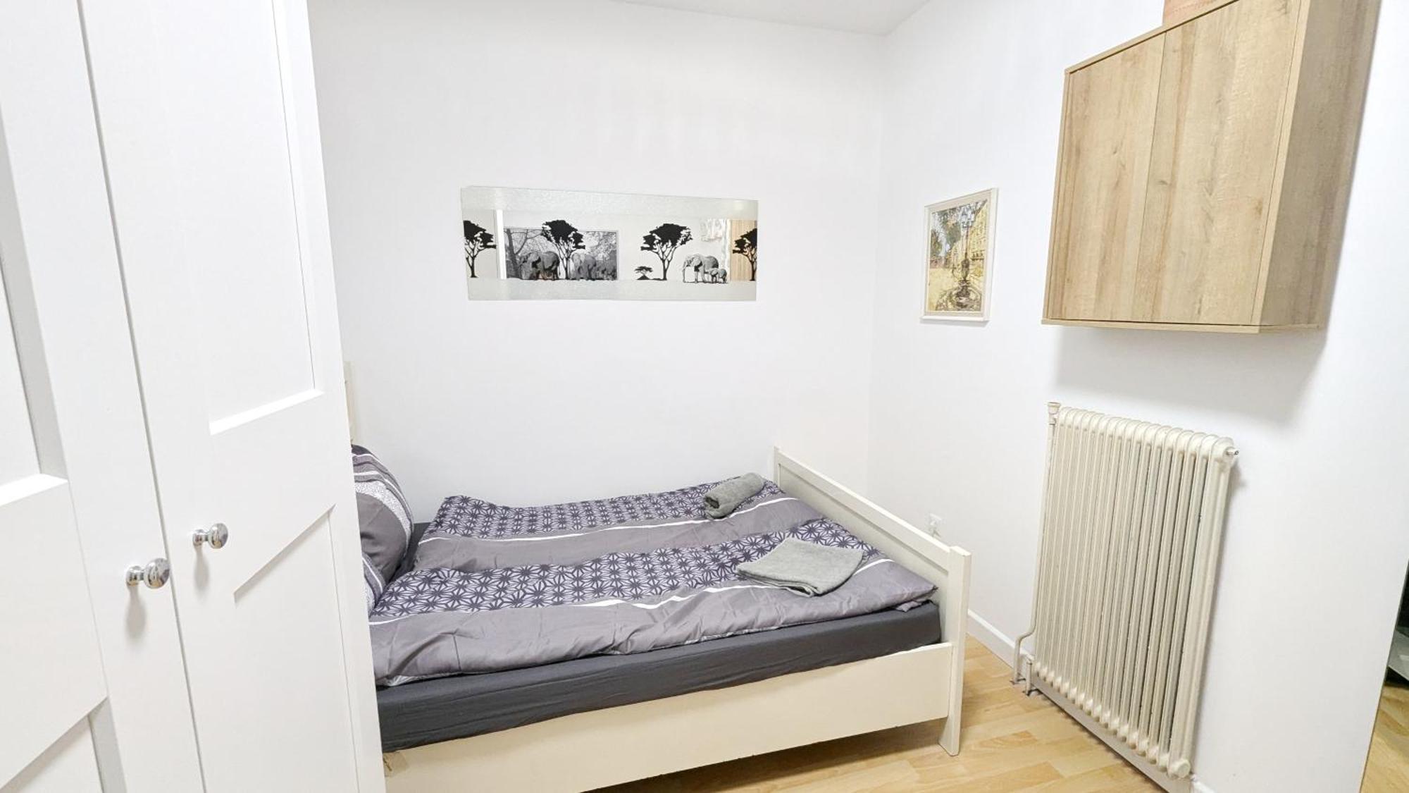 Cozy In Stadthalle Area Privatunterkunft